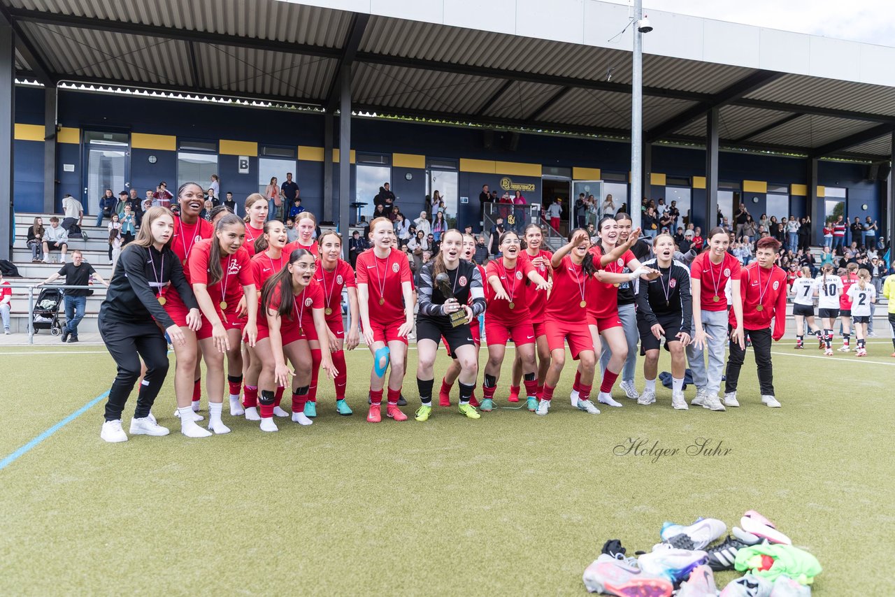 Bild 181 - wCJ Ballfreunde Pokal Finale  Altona 93 - Eimsbuetteler TV : Ergebnis: 0:2